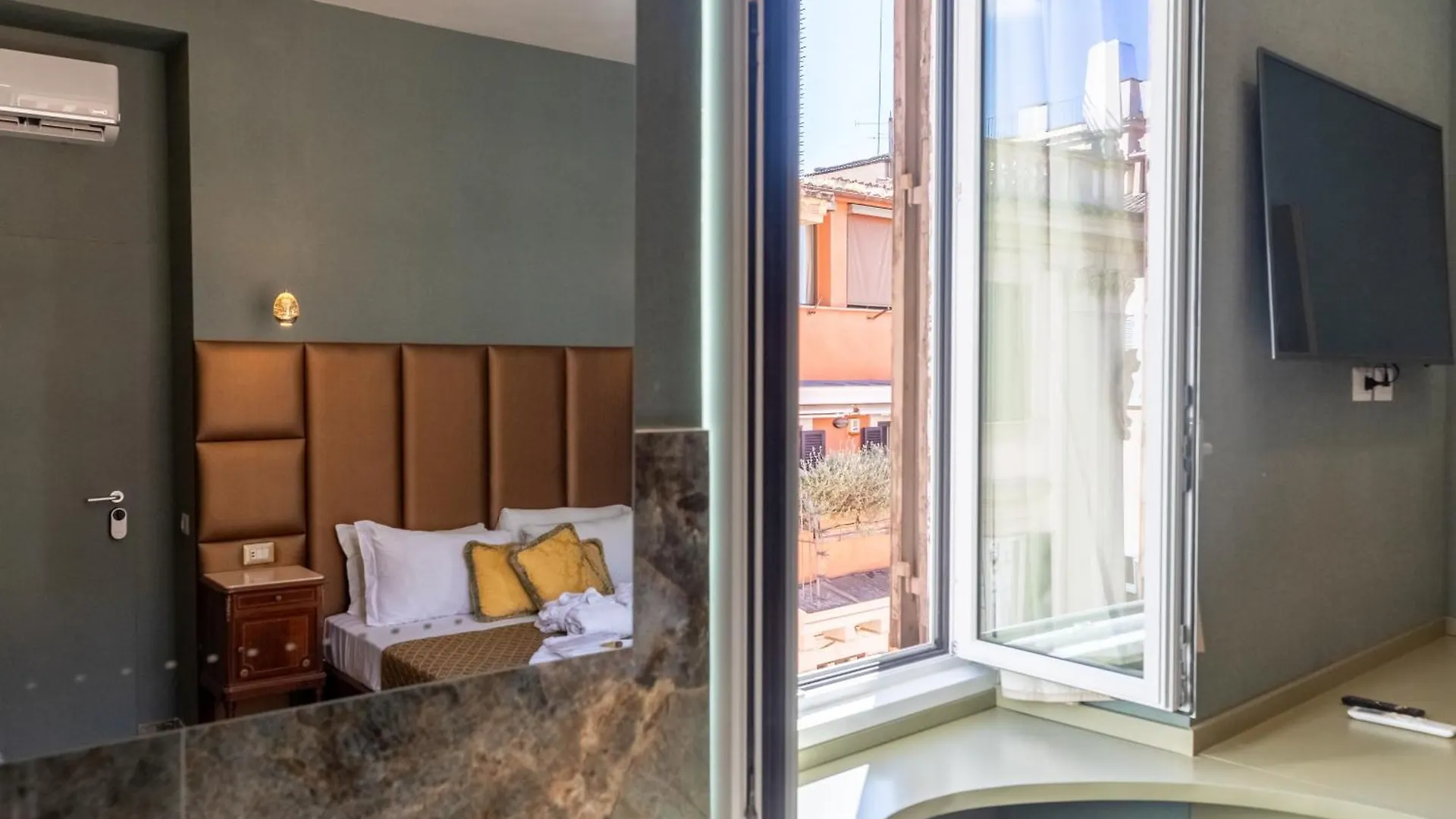 Piazza Di Spagna 51 Luxury Guest House Rome Italy