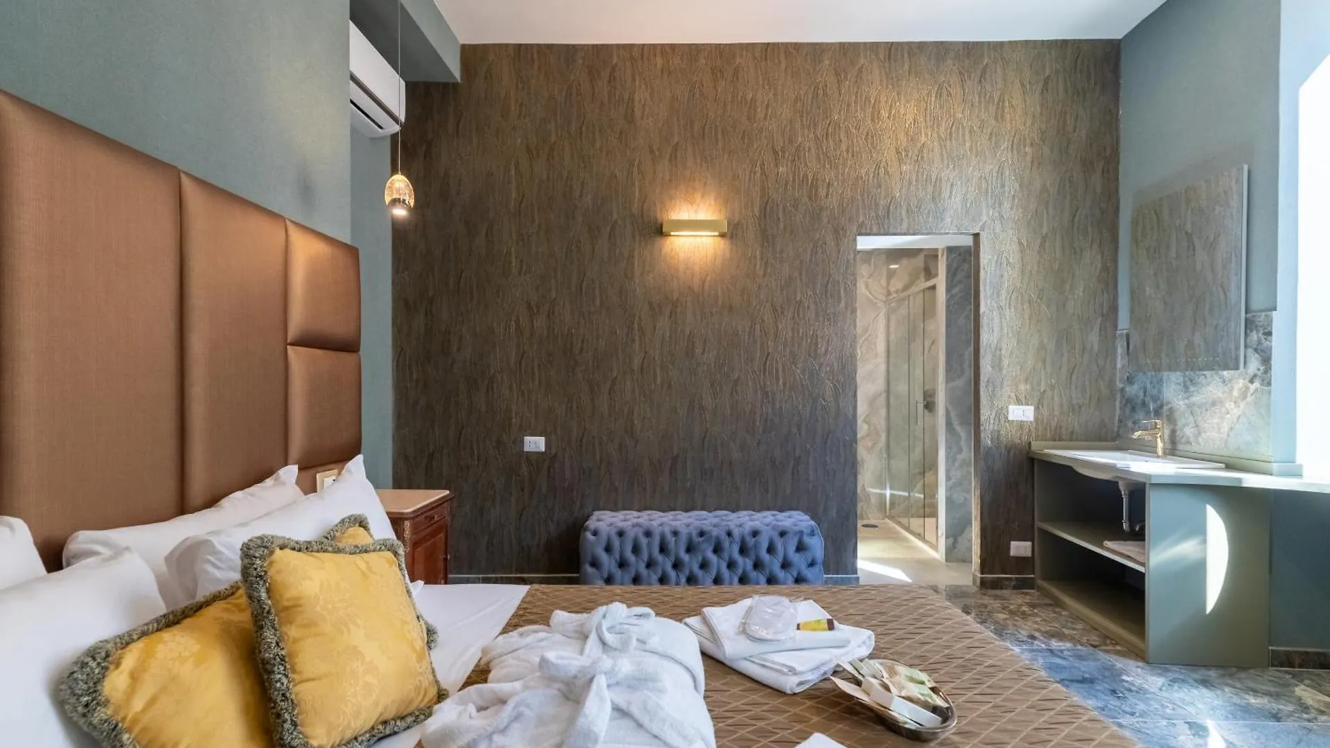 Piazza Di Spagna 51 Luxury Guest House Rome